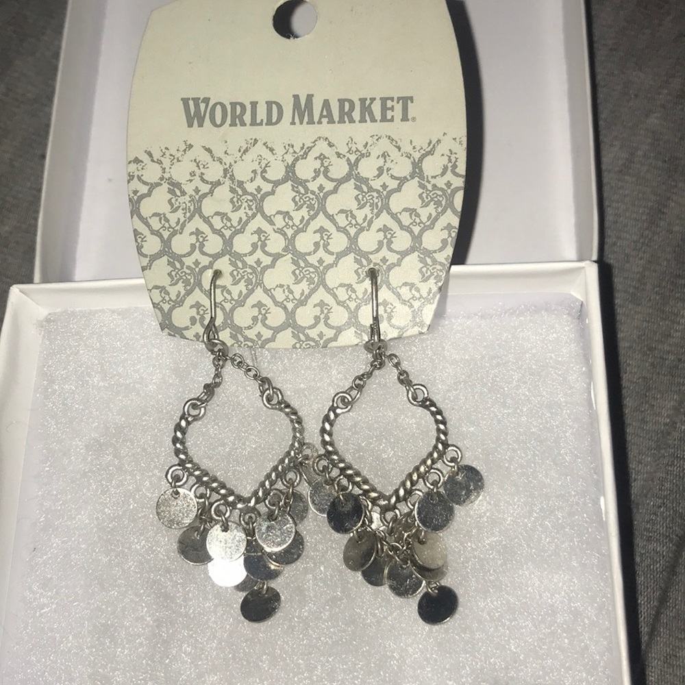 ⭐️World market vintage looking silver earrings! ⭐️